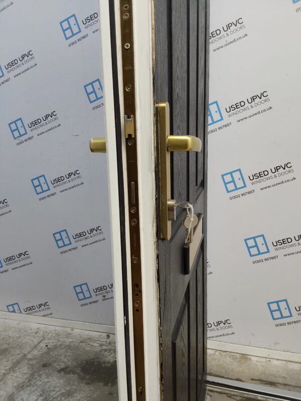 Used Black Composite Front Door 895mm x 2065mm (Reduce To 880mm) 0584 - Image 5