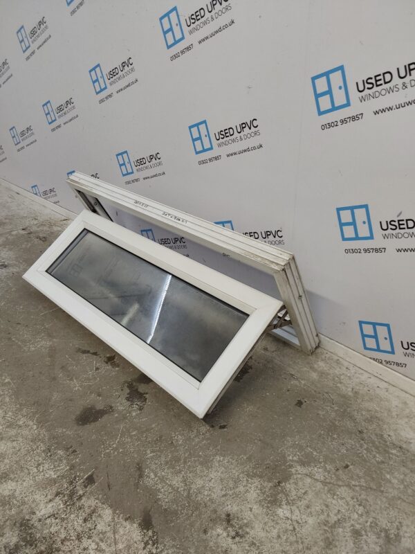 Used White Upvc Window 1070mm x 415mm C4W117 - Image 3