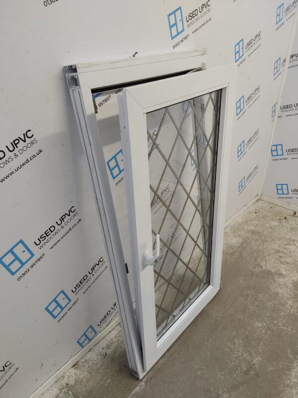 Used White Upvc Tilt And Turn Window 715mm x 1285mm (Reduce To 700mm x 1260mm) W0122 - Image 4