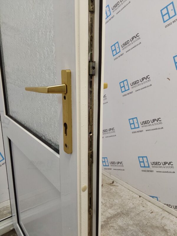 Used White Upvc Back Door (Outwards Opening) 925mm x 2025mm 0607 - Image 4