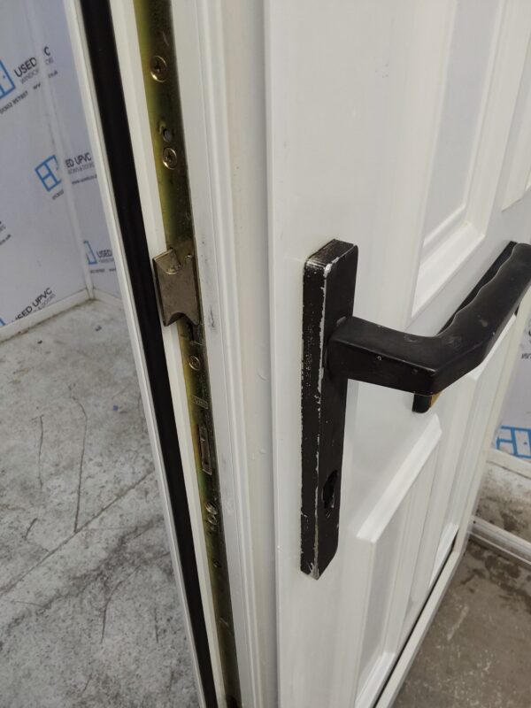 Used White Upvc Front Door 895mm x 2055mm (reduce to 875mm) 0726 - Image 6