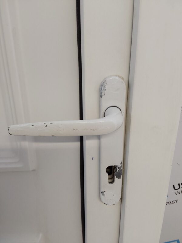 Used White Upvc Front Door 925mm x 2120mm 0462 - Image 8