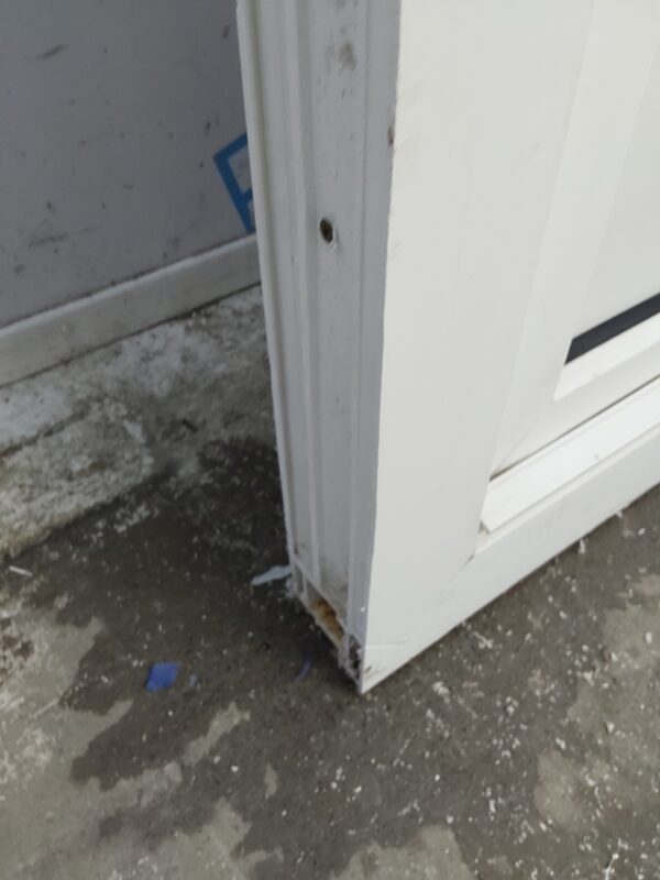 Used White Upvc Front Door 925mm x 2120mm 0462 - Image 6