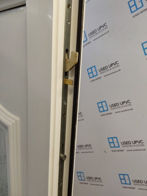 Used White Upvc Front Door 880mm x 2100mm (reduce to 850mm) 0367 - Image 4