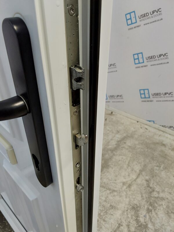Used White Upvc Front Door 900mm x 2070mm 0339 - Image 6