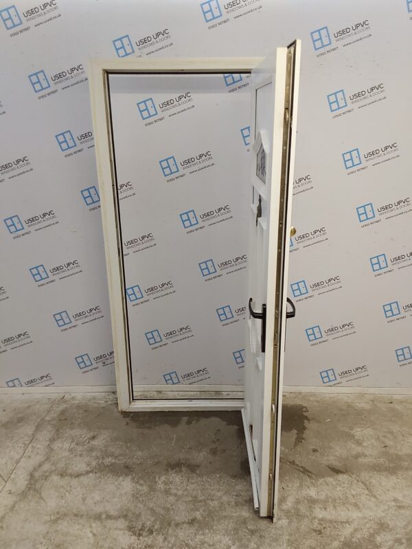 Used White Upvc Front Door 905mm x 2020mm (reduce to 865mm) 0199 - Image 3