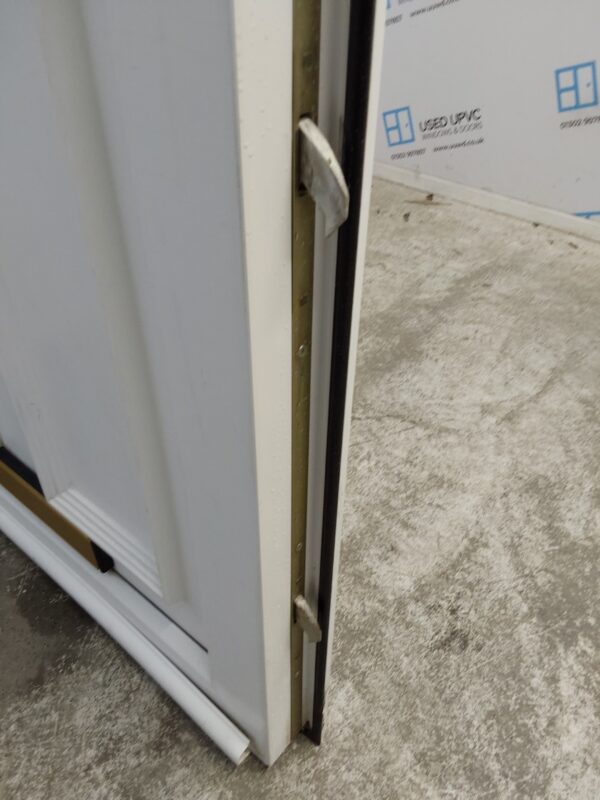 Used White Upvc Front Door 905mm x 2020mm (reduce to 865mm) 0199 - Image 7