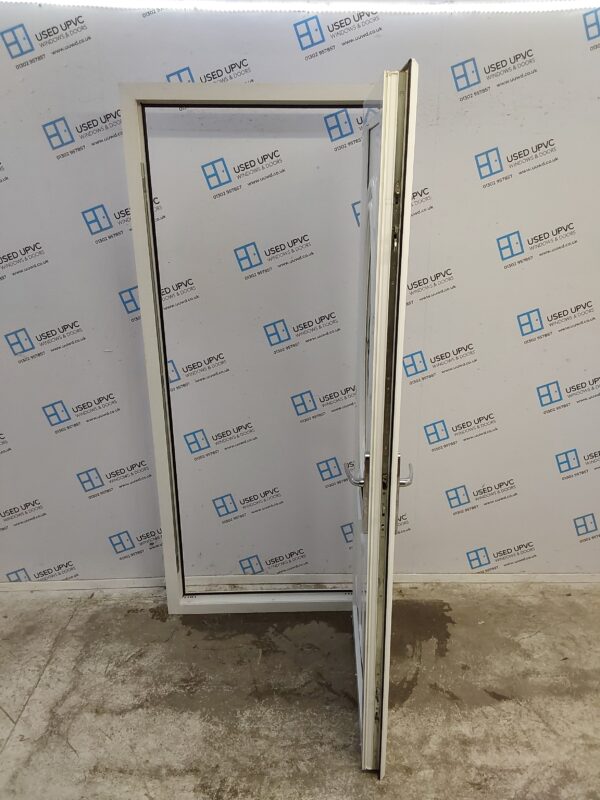 Used White Upvc Front Door 890mm x 2070mm 0100 - Image 3