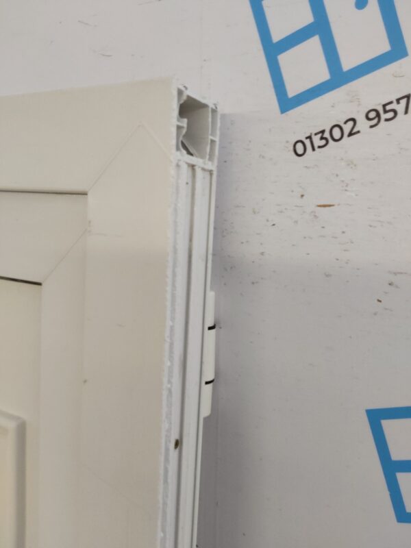 Used White Upvc Front Door 925mm x 2105mm 0042 - Image 5
