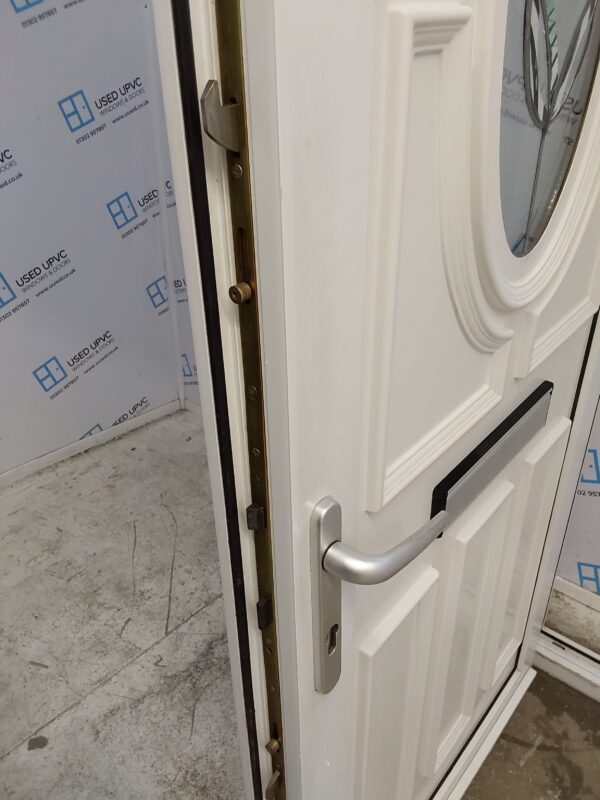 Used White Upvc Front Door 925mm x 2105mm 0042 - Image 8