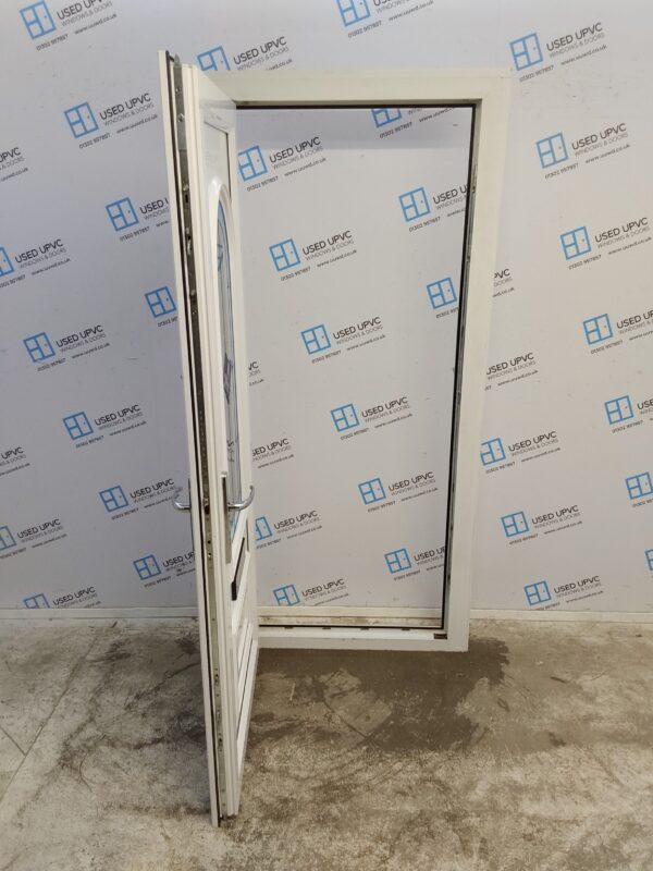 Used White Upvc Front Door 940mm x 2035mm (reduce to 890mm x 2010mm) 0008 - Image 3