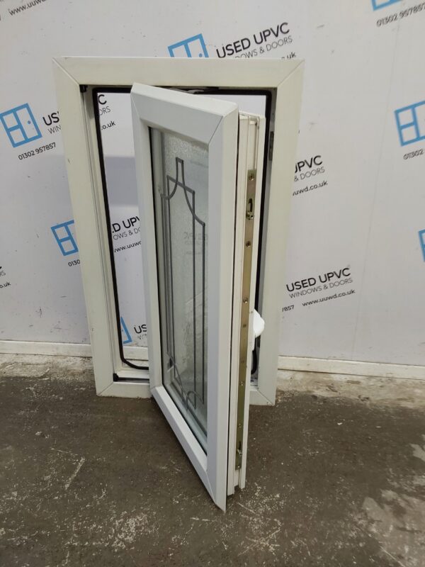 Used White Upvc Window 500mm x 860mm AO007 - Image 3