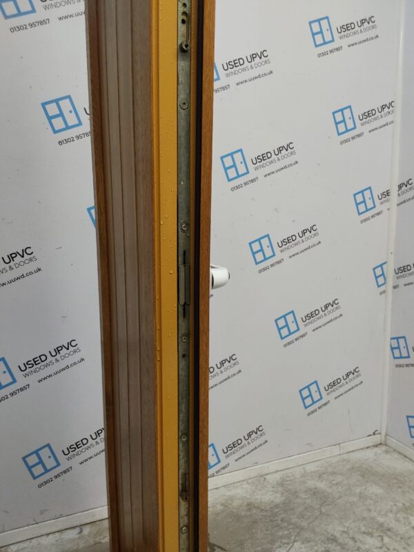 Used Oak Upvc Door 620mm x 2050mm 0028 - Image 4