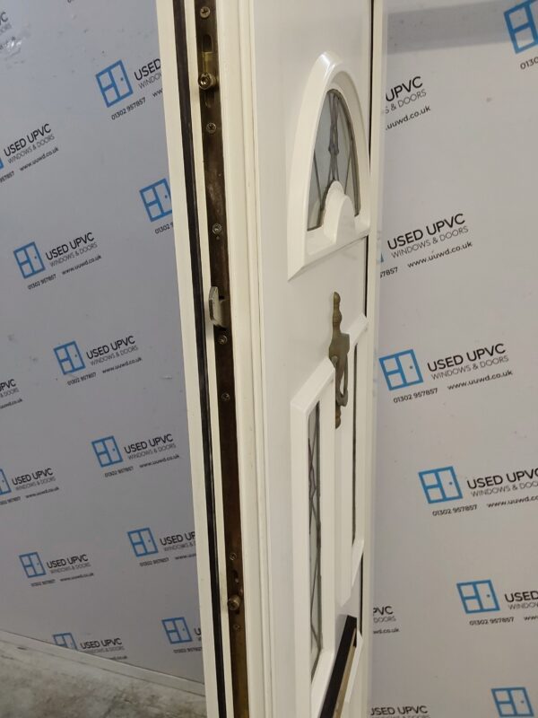 Used White Upvc Front Door 855mm x 2080mm C7D039 - Image 4