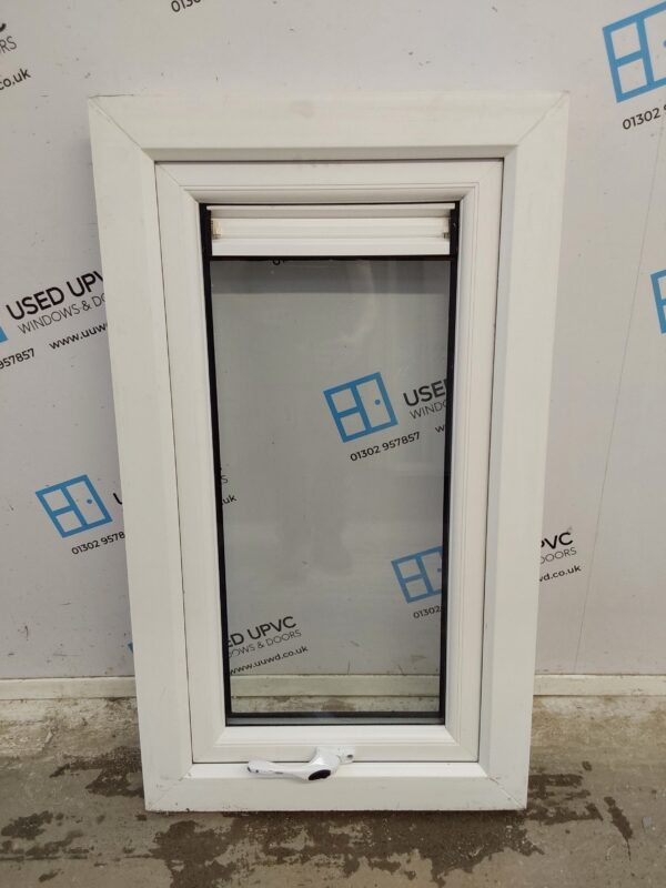 Used White Upvc Window 580mm x 1010mm AO019 - Image 2