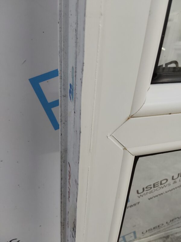 Used White Upvc Window 580mm x 1125mm AO023 - Image 4