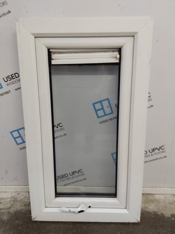 Used White Upvc Window 575mm x 1000mm AO032 - Image 2
