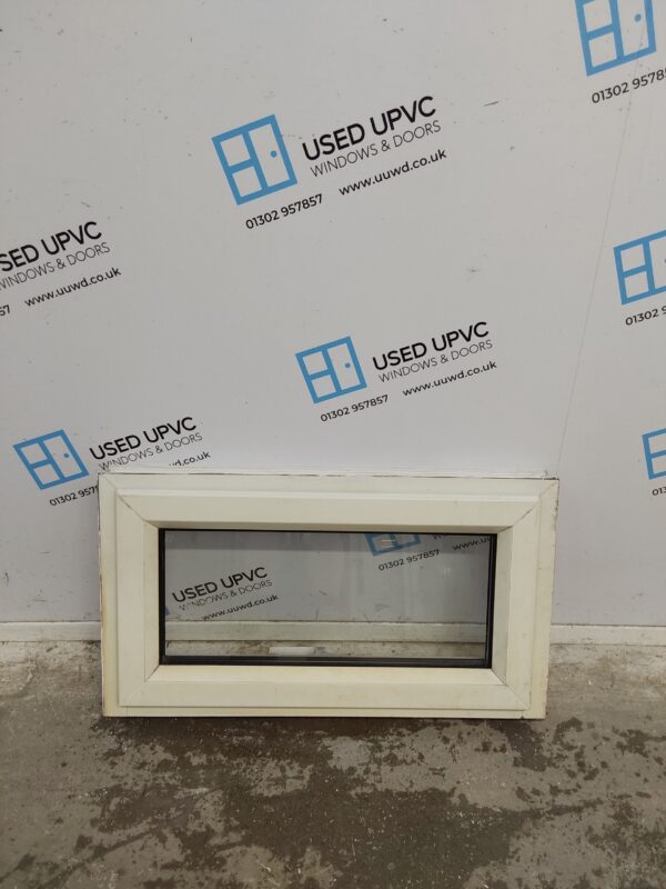 Used White Upvc Window 750mm x 415mm W0212
