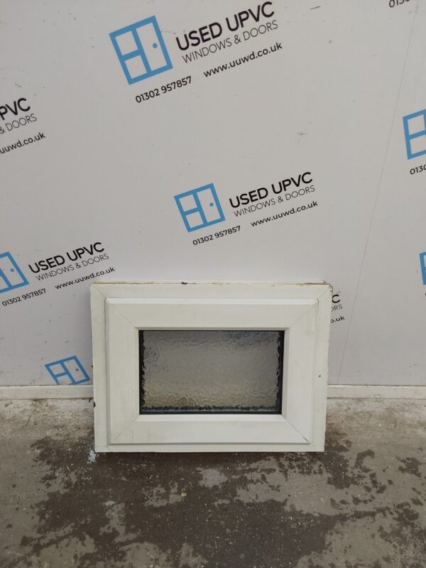 Used White Upvc Window 560mm x 415mm W0202