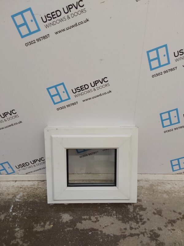Used White Upvc Window 480mm x 415mm W0433