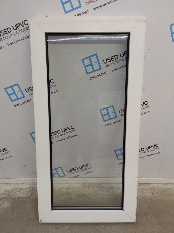 Used White Upvc Window 575mm x 1140mm C2140