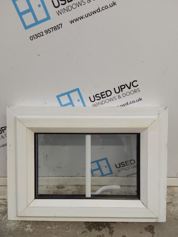 Used White Upvc Window 560mm x 415mm W0234