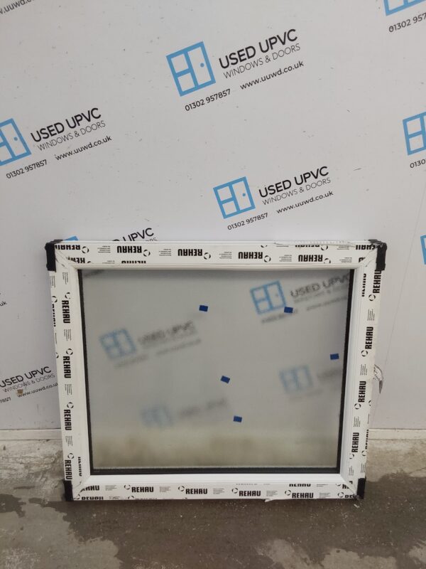 Brand New White Upvc Window 900mm x 780mm C4A004 - Image 2