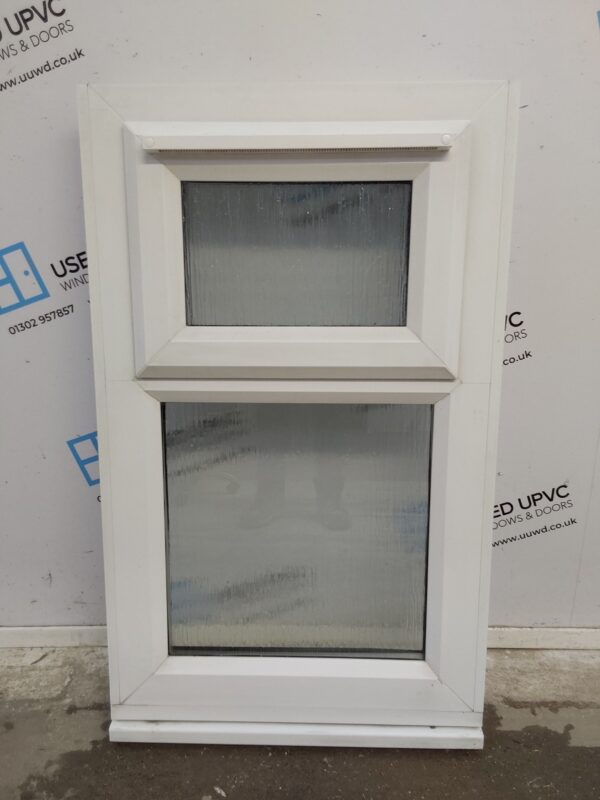 Used White Upvc Window 590mm x 985mm (reduce to 560mm x 960mm) C3056