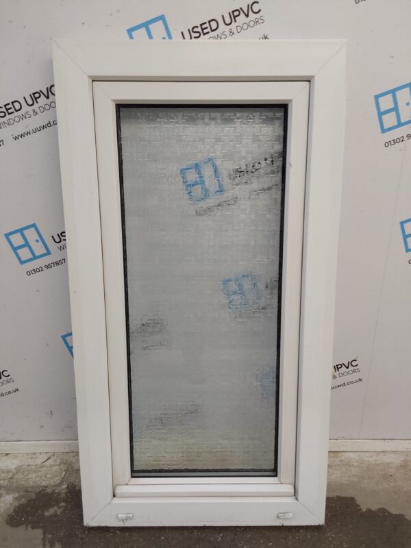 Used White Upvc Tilt And Turn Window 645mm x 1205mm C3070