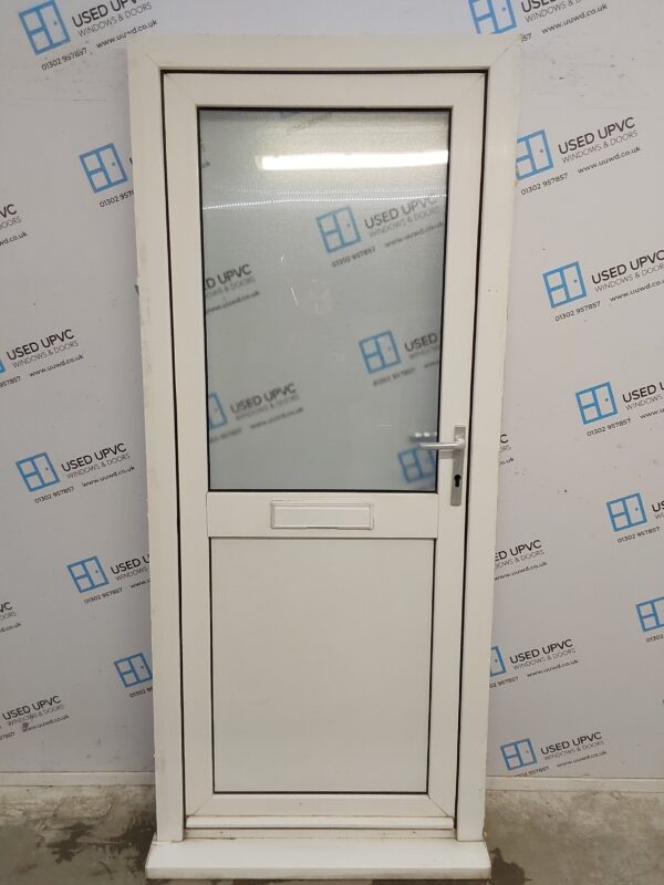 Used White Upvc Front Door 890mm x 2085mm C7D027