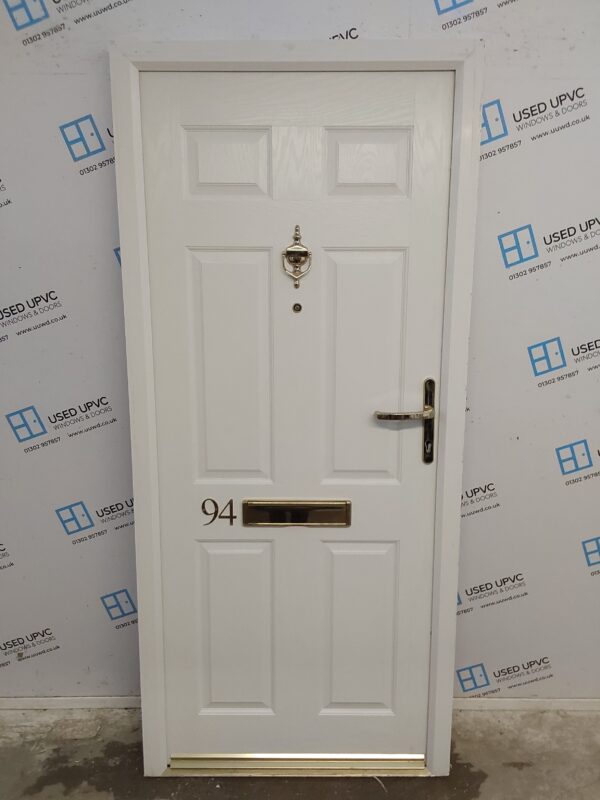 Used White Composite Front Door 910mm x 2025mm 0450