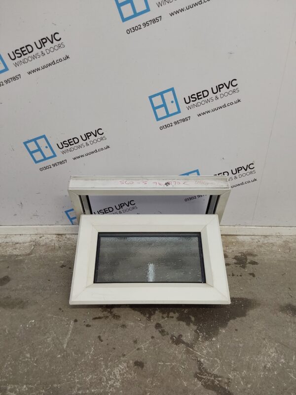 Used White Upvc Window 555mm x 365mm W0215 - Image 2