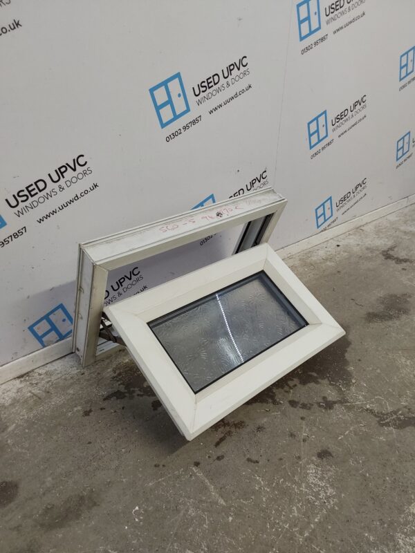 Used White Upvc Window 555mm x 365mm W0215 - Image 3