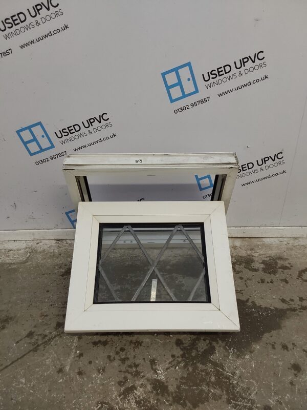 Used White Upvc Window 495mm x 415mm W0213 - Image 2
