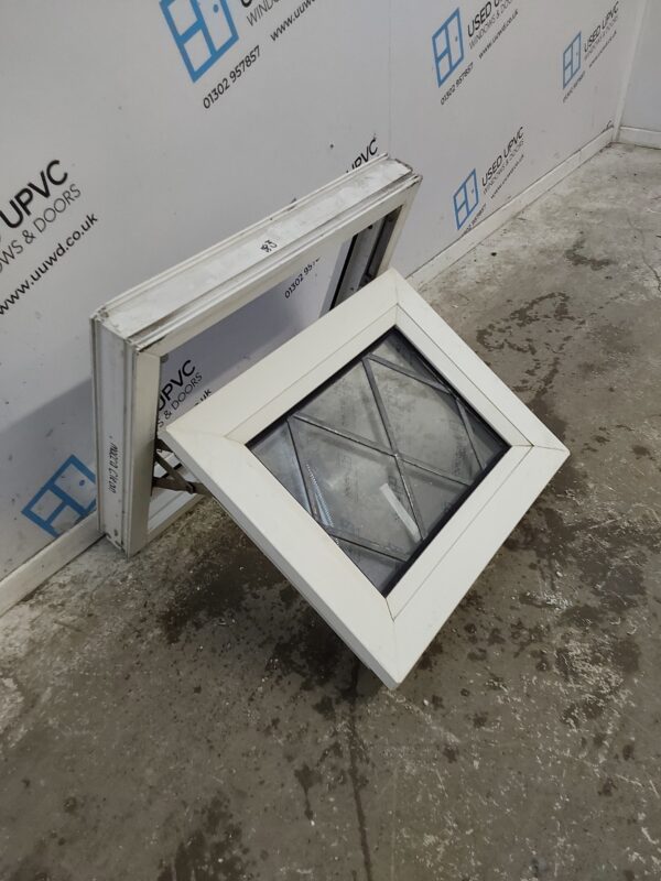 Used White Upvc Window 495mm x 415mm W0213 - Image 3