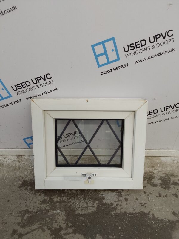 Used White Upvc Window 495mm x 415mm W0213 - Image 4