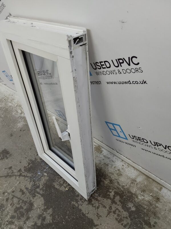 Used White Upvc Window 750mm x 415mm W0212 - Image 5