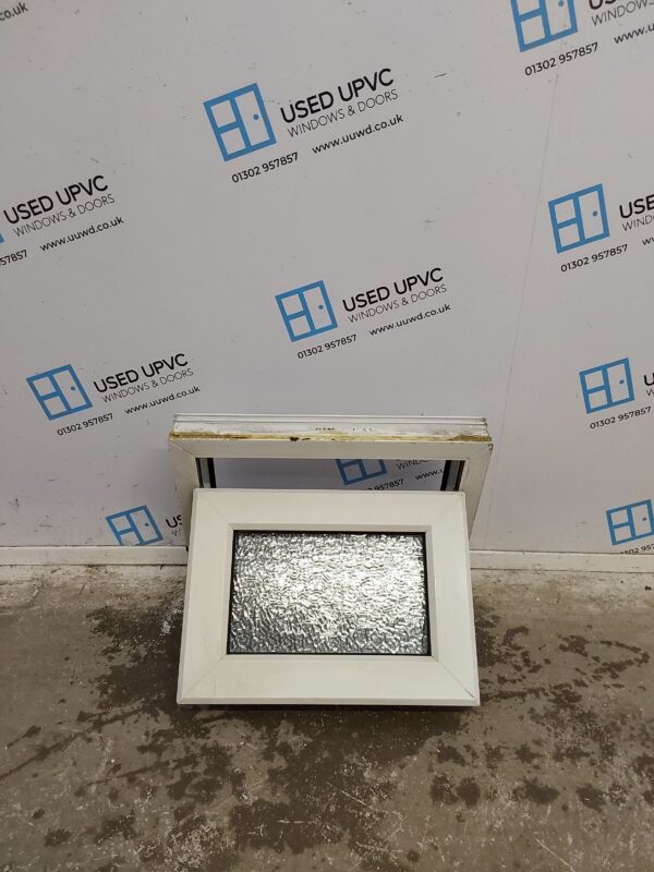 Used White Upvc Window 560mm x 415mm W0202 - Image 2