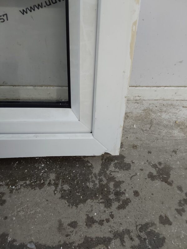 Used White Upvc Window 600mm x 415mm W0441 - Image 7