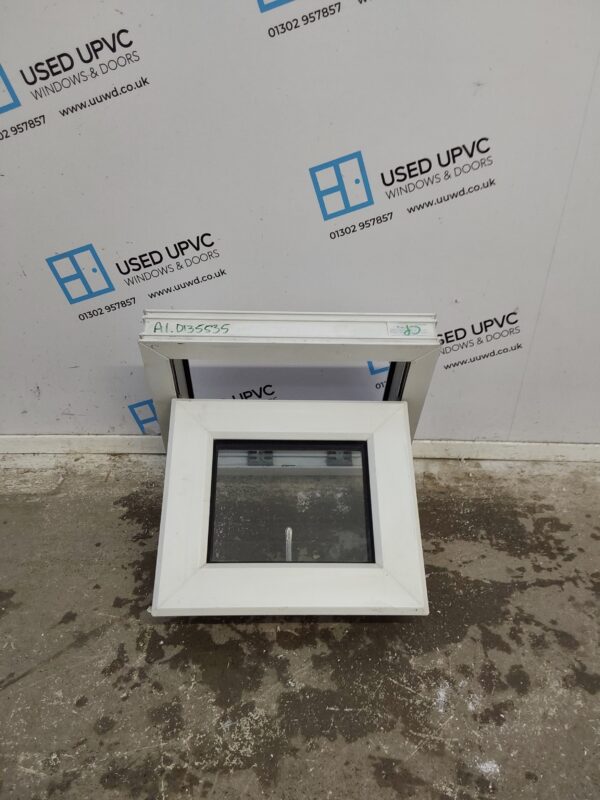 Used White Upvc Window 480mm x 415mm W0433 - Image 2
