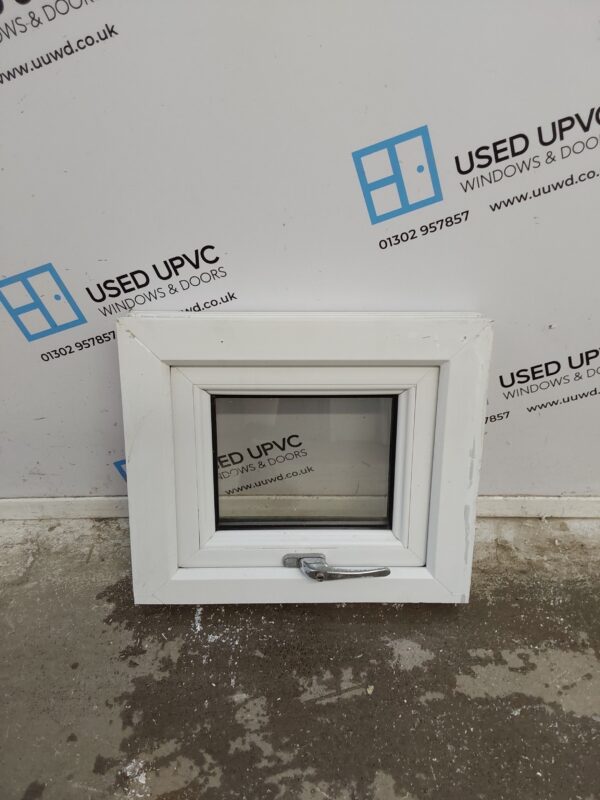 Used White Upvc Window 480mm x 415mm W0433 - Image 4