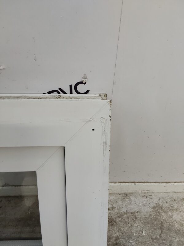 Used White Upvc Window 670mm x 365mm W0432 - Image 5