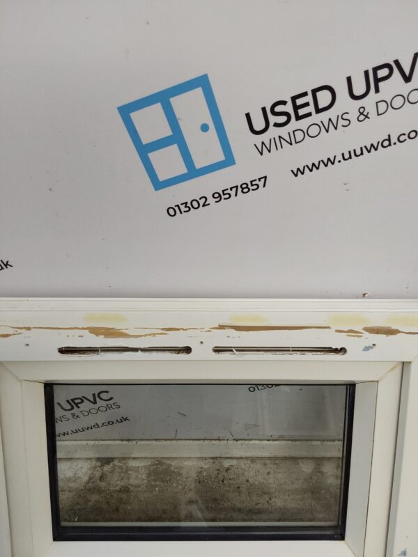 Used White Upvc Window 590mm x 420mm W0186 - Image 5