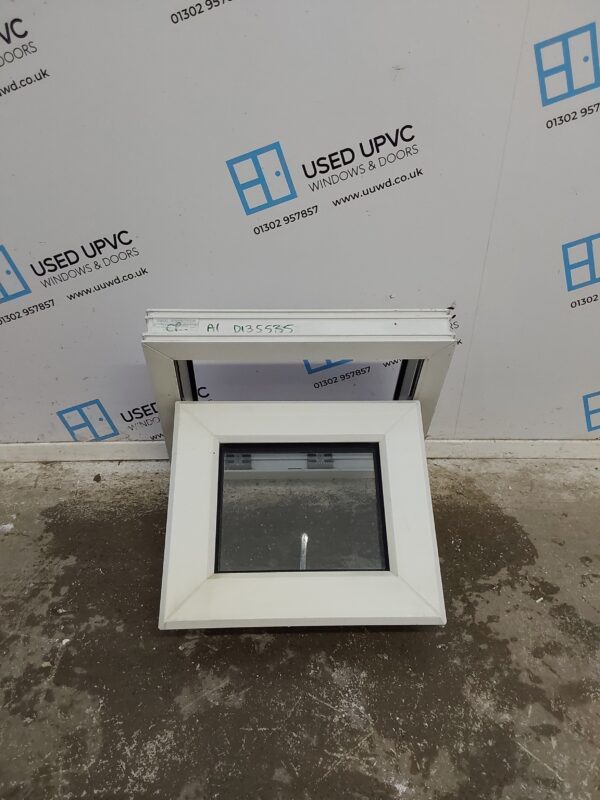 Used White Upvc Window 480mm x 415mm W0245 - Image 2