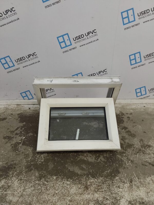 Used White Upvc Window 585mm x 420mm W0262 - Image 2