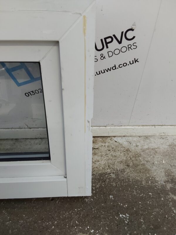 Used White Upvc Window 585mm x 420mm W0262 - Image 5