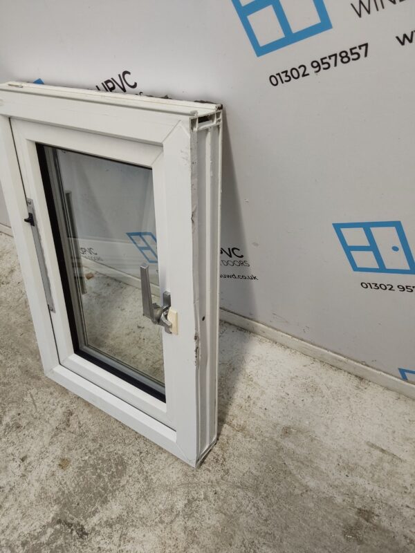Used White Upvc Window 610mm x 430mm W0361 - Image 5