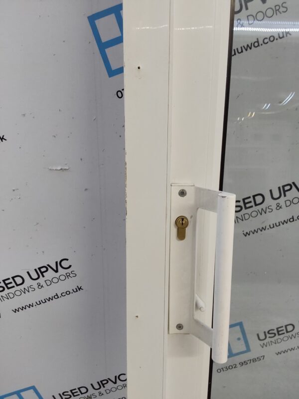 Used White Upvc Sliding Patio Doors 1795mm x 2050mm EA8 - Image 5