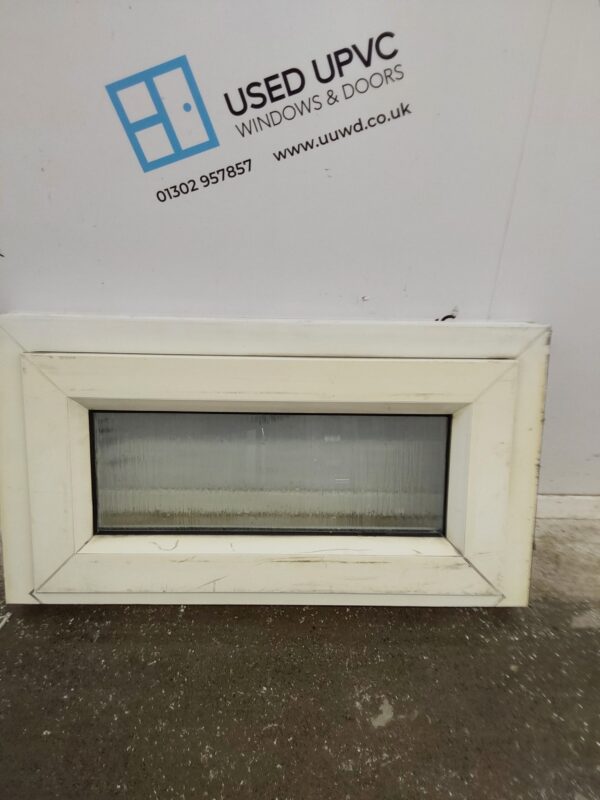 Used White Upvc Window 670mm x 365mm W0363 - Image 8