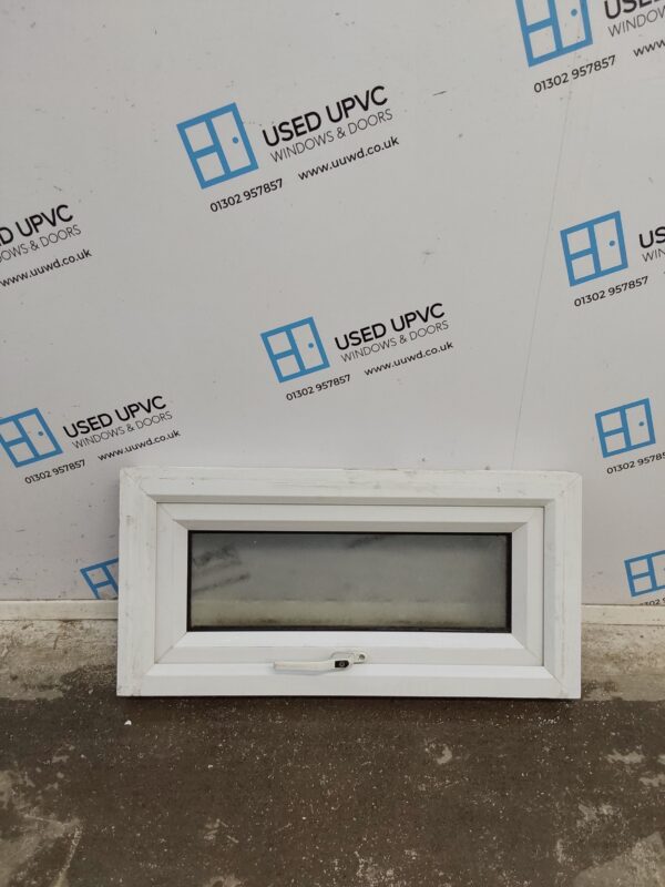 Used White Upvc Window 795mm x 390mm W0365 - Image 4